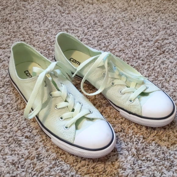converse dainty green